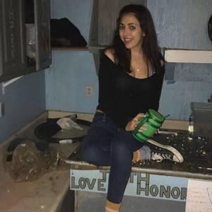 Meet your Posher, Arie